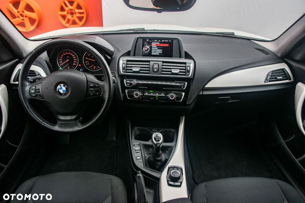 BMW Seria 1 118i - 14