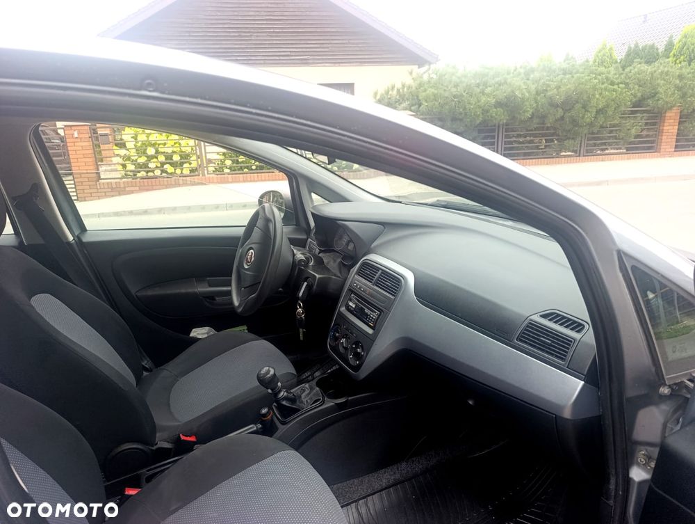 Fiat Punto - 11