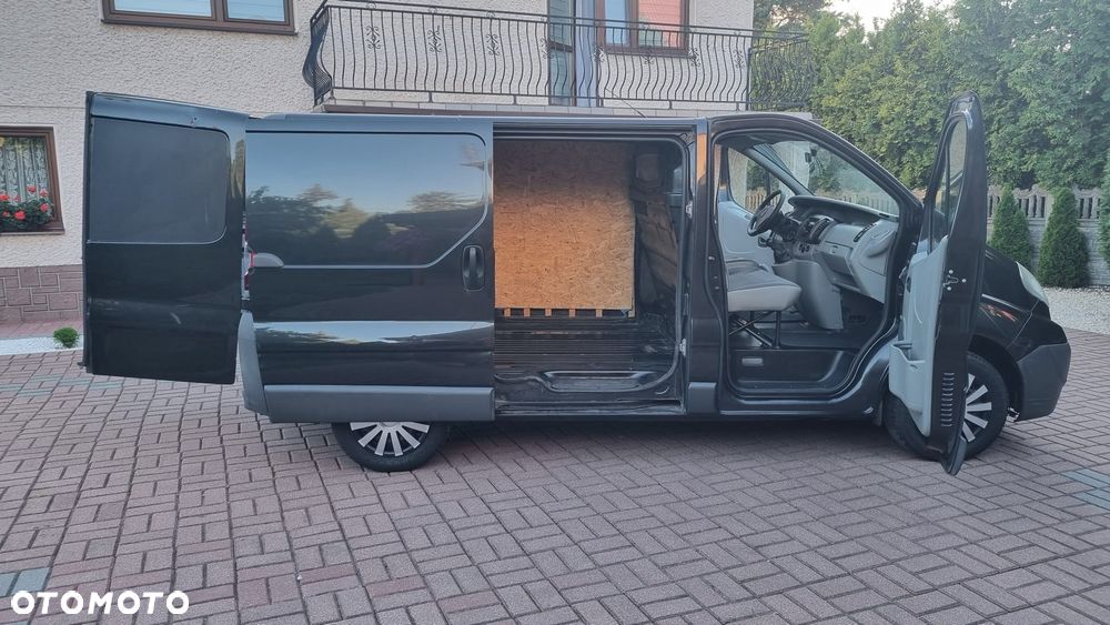 Opel Vivaro - 21