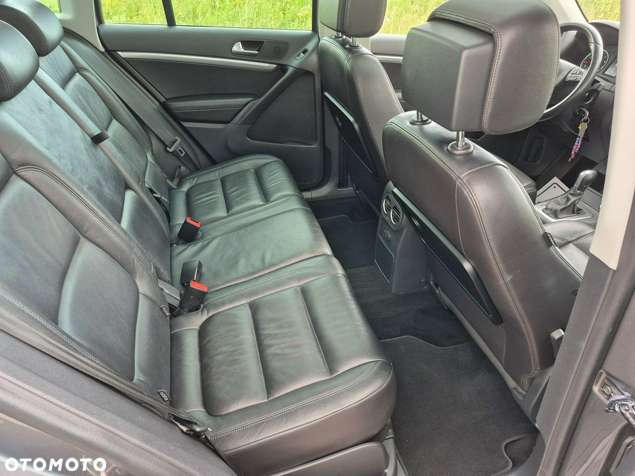Volkswagen Tiguan - 10