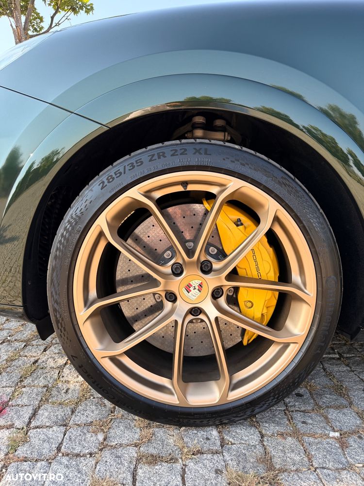 Porsche Cayenne - 5