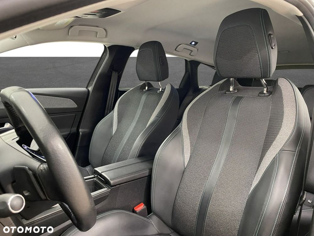 Peugeot 308 - 11