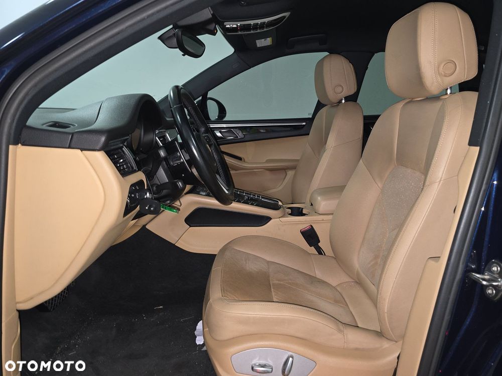Porsche Macan PDK - 21