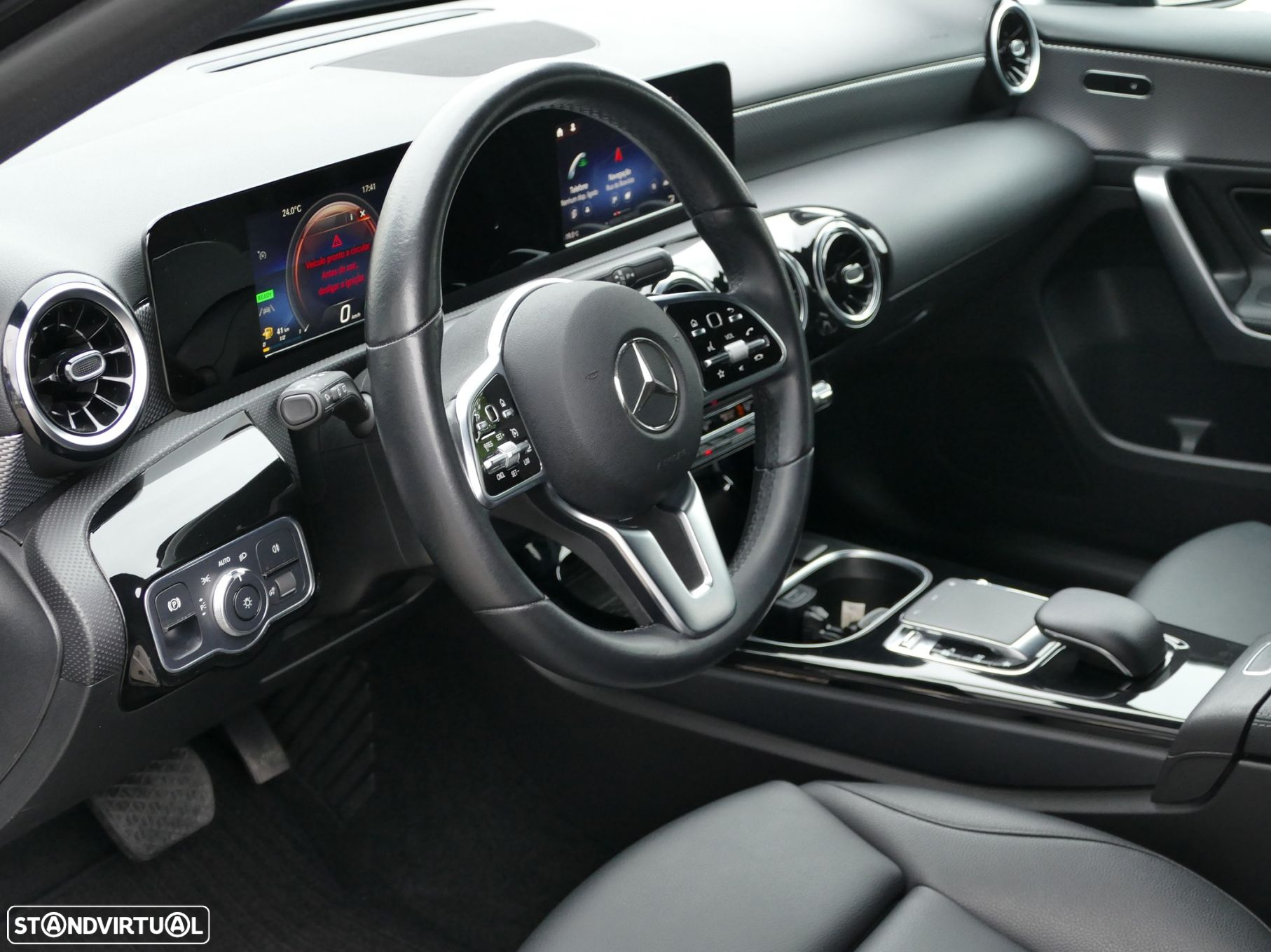 Mercedes-Benz A 250 e Progressive - 25
