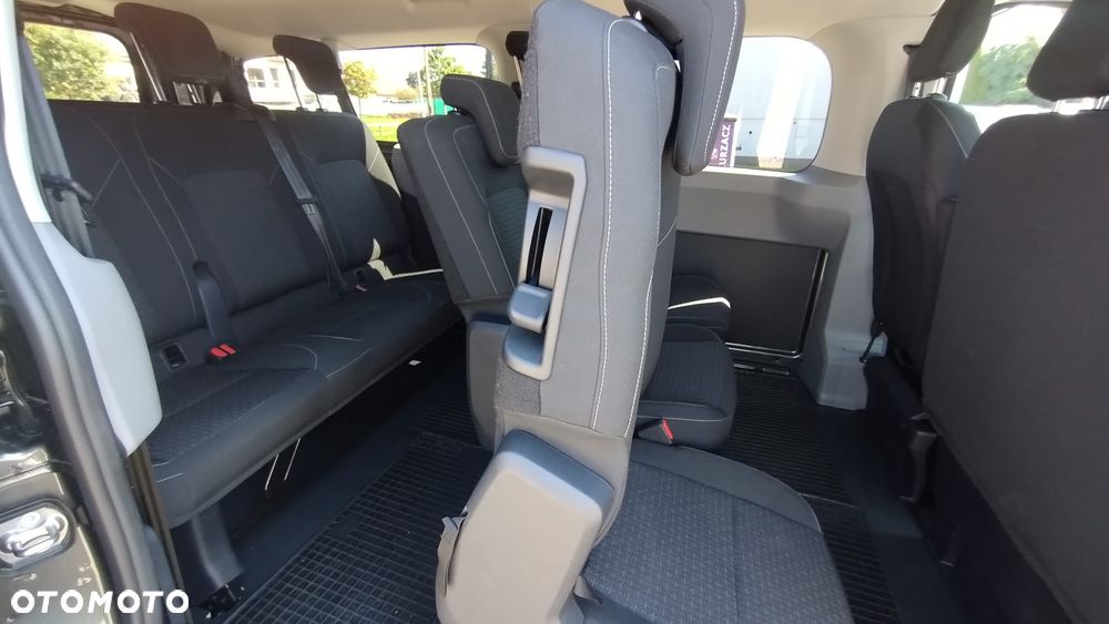 Ford Transit Custom Kombi 340 L2H1 Limited CVT M1 - 11