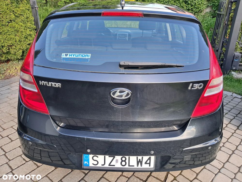 Hyundai i30 1.4 Comfort - 8