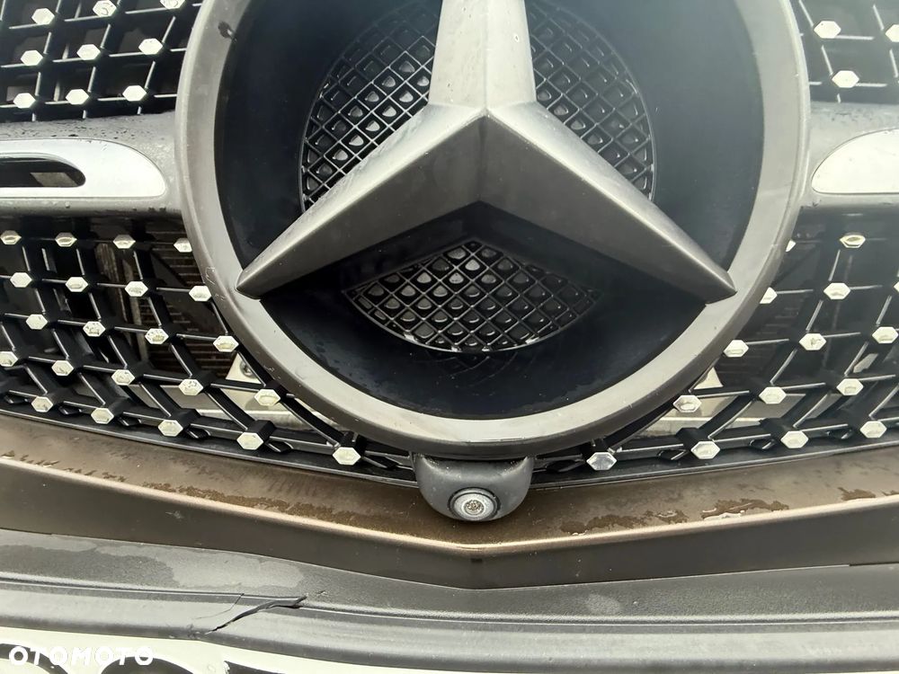 Mercedes-Benz GLC - 24