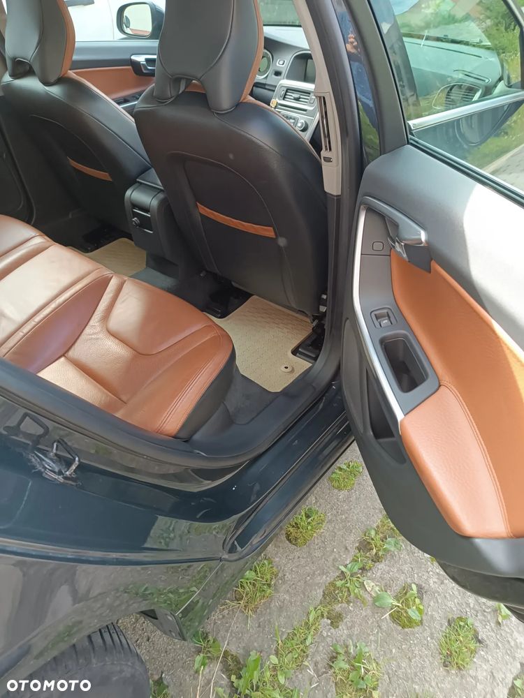 Volvo S60 DRIVe - 8