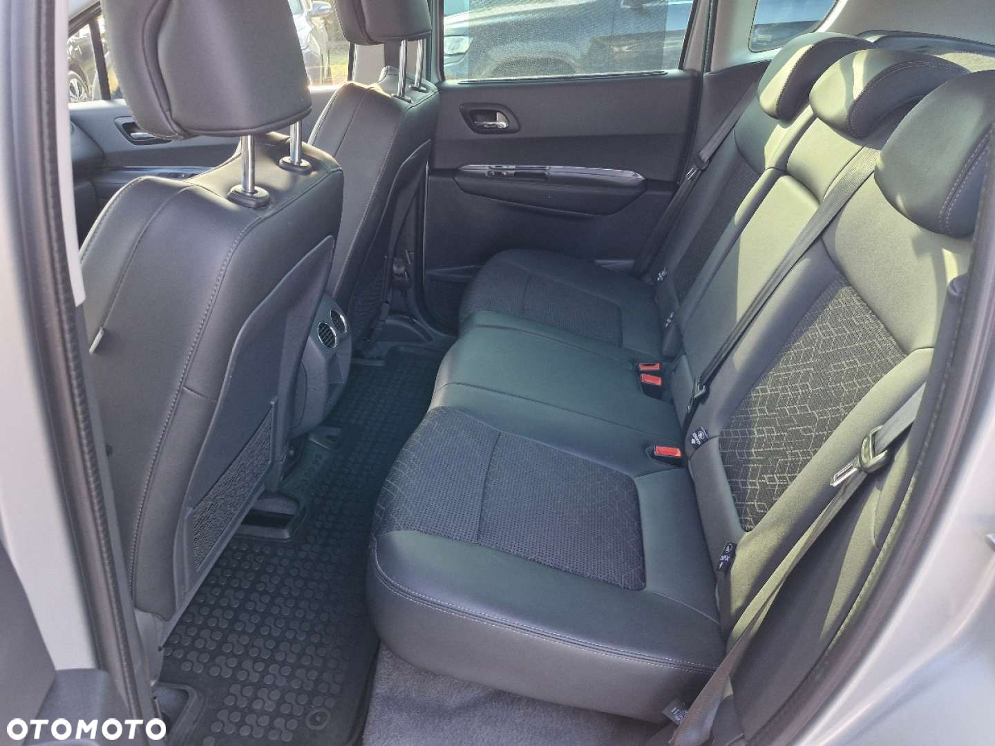 Peugeot 3008 - 18