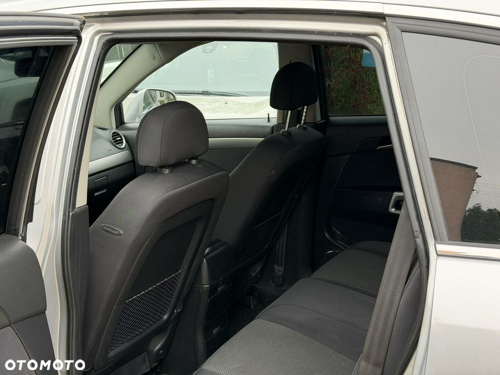 Opel Antara - 14