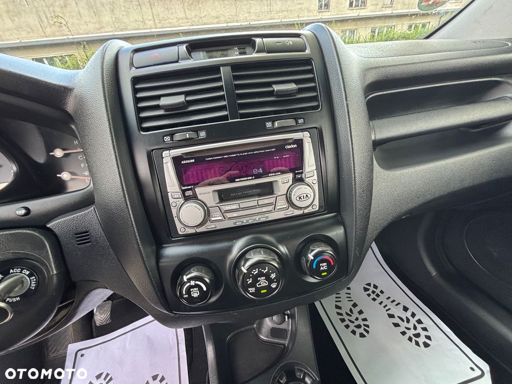 Kia Sportage 2.0 2WD Cup - 16