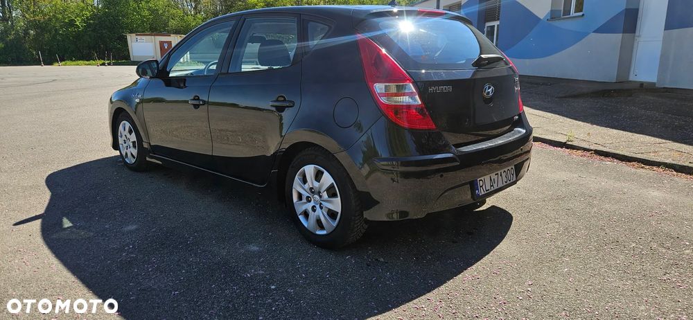 Hyundai i30 1.4 Blue Comfort - 8