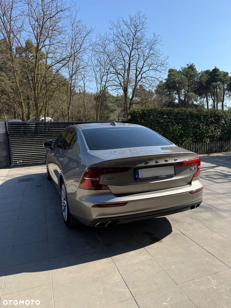 Volvo S60 T6 AWD Momentum Pro - 5