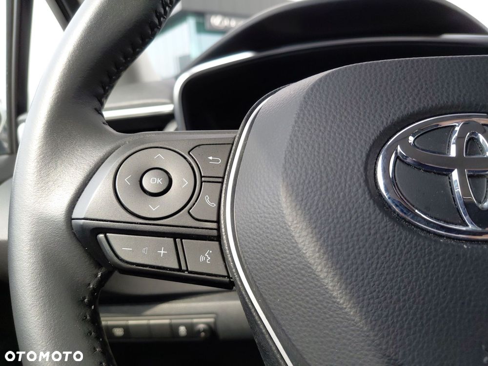 Toyota Corolla 1.8 Hybrid Comfort - 23
