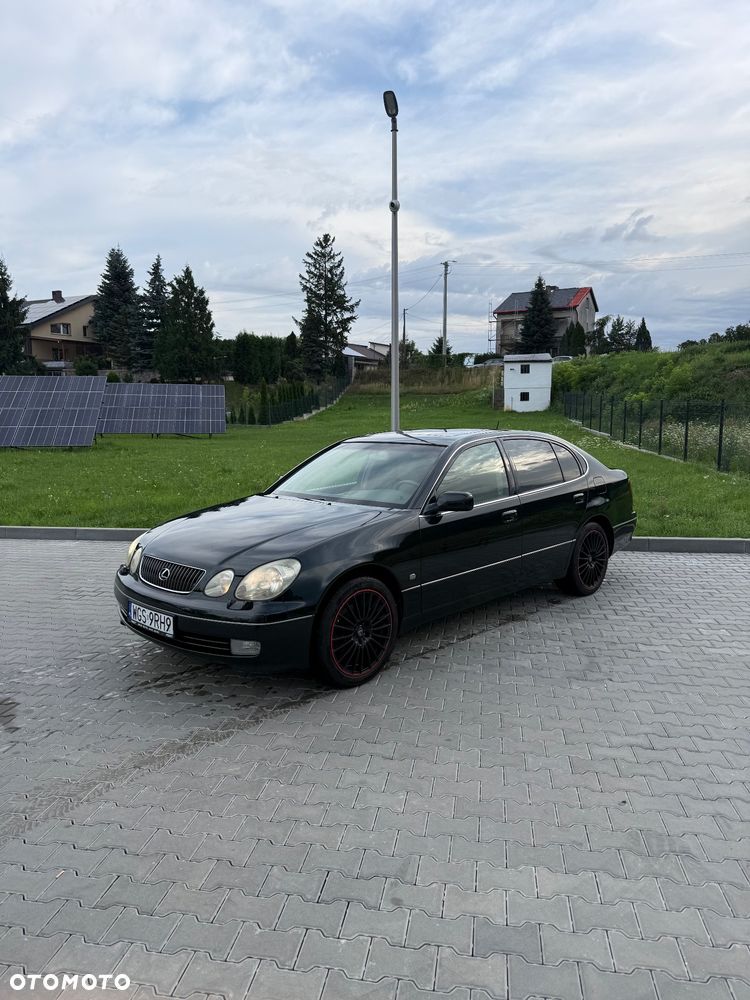 Lexus GS - 1