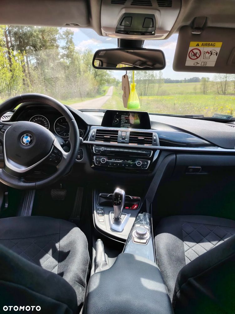 BMW Seria 3 318d Sport Line - 8