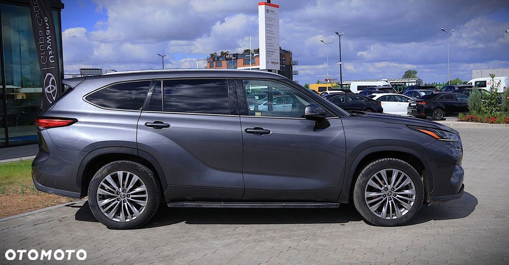 Toyota Highlander - 4