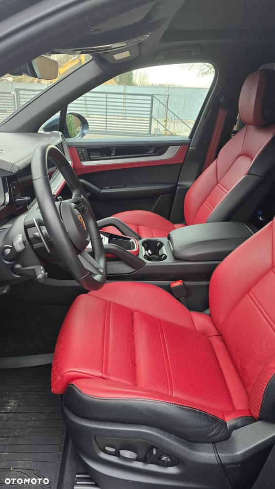 Porsche Cayenne E-Hybrid - 13