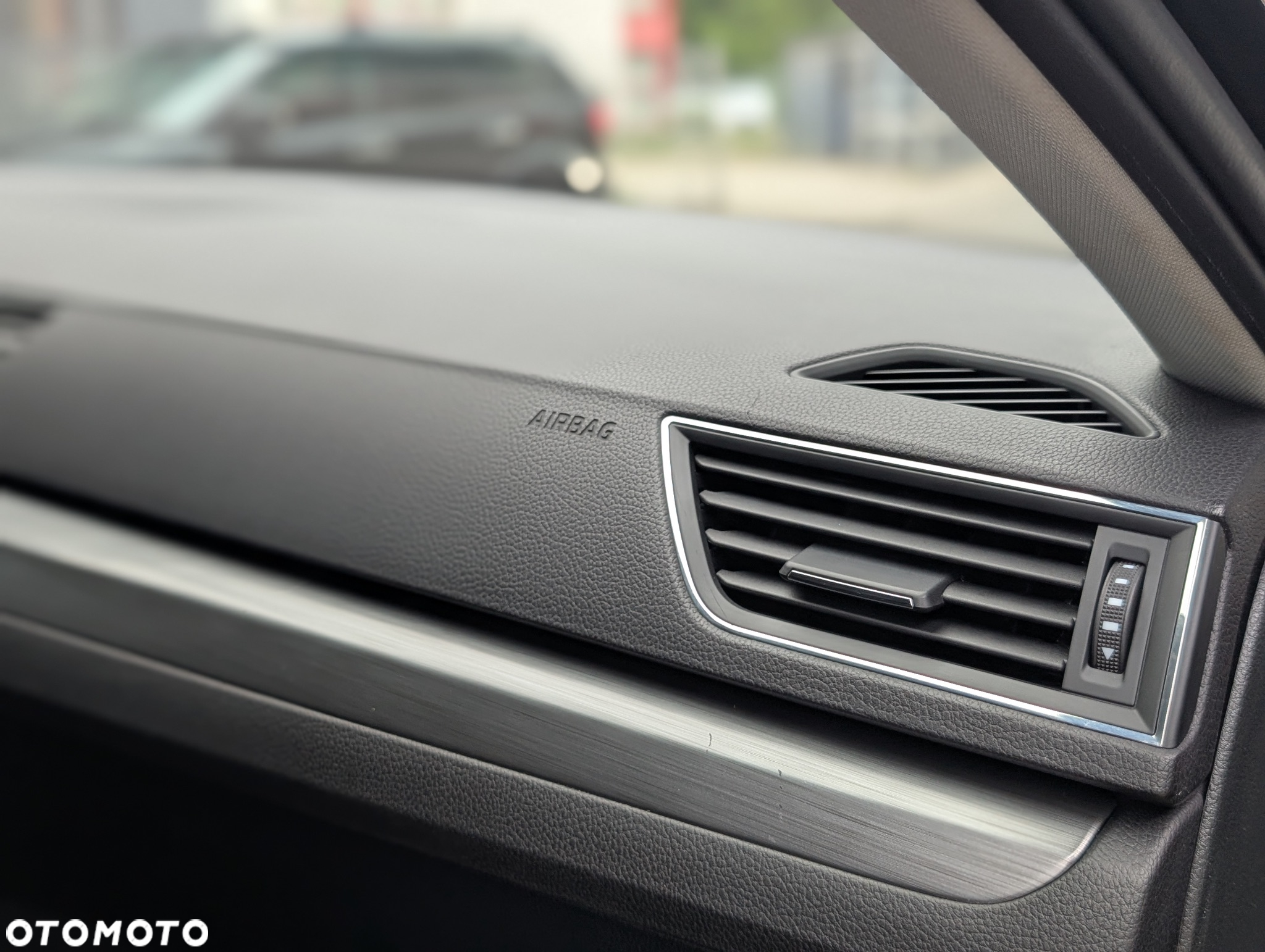 Skoda Superb 2.0 TDI Ambition DSG - 24