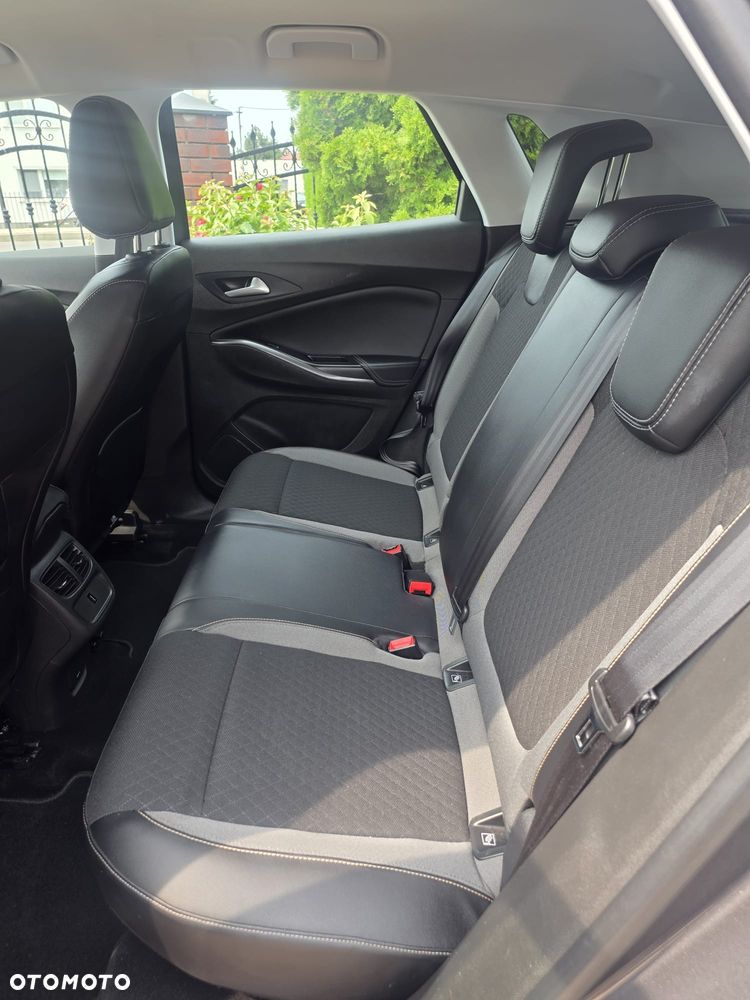 Opel Grandland X 1.2 Start/Stop Automatik Business Elegance - 19