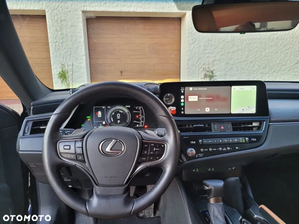Lexus ES 300h Business Edition - 7