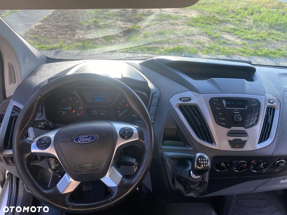 Ford TRANSIT CUSTOM - 15