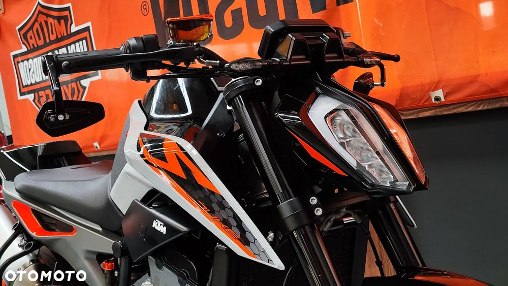 KTM Duke - 16