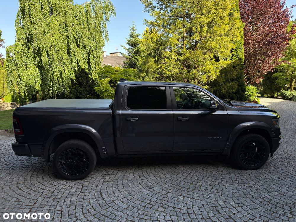 RAM 1500 Crew Cab Shortbed Laramie - 6