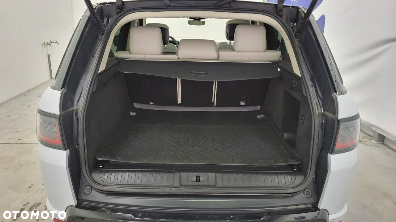 Land Rover Range Rover Sport - 27