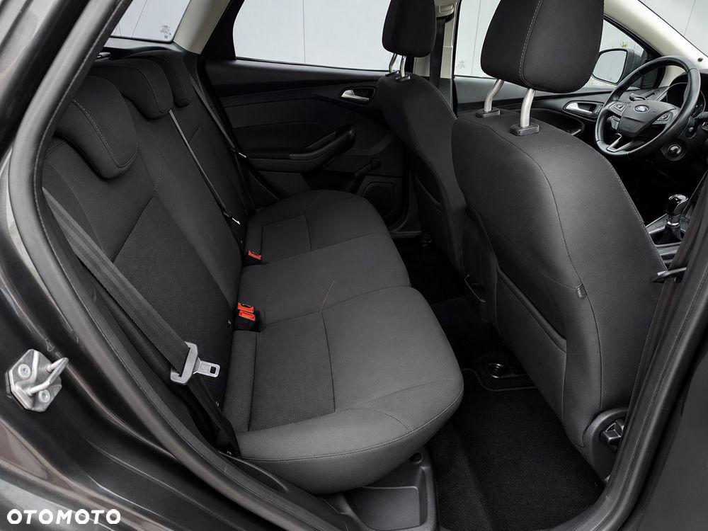 Ford Focus 1.0 EcoBoost Gold X (Trend) - 13