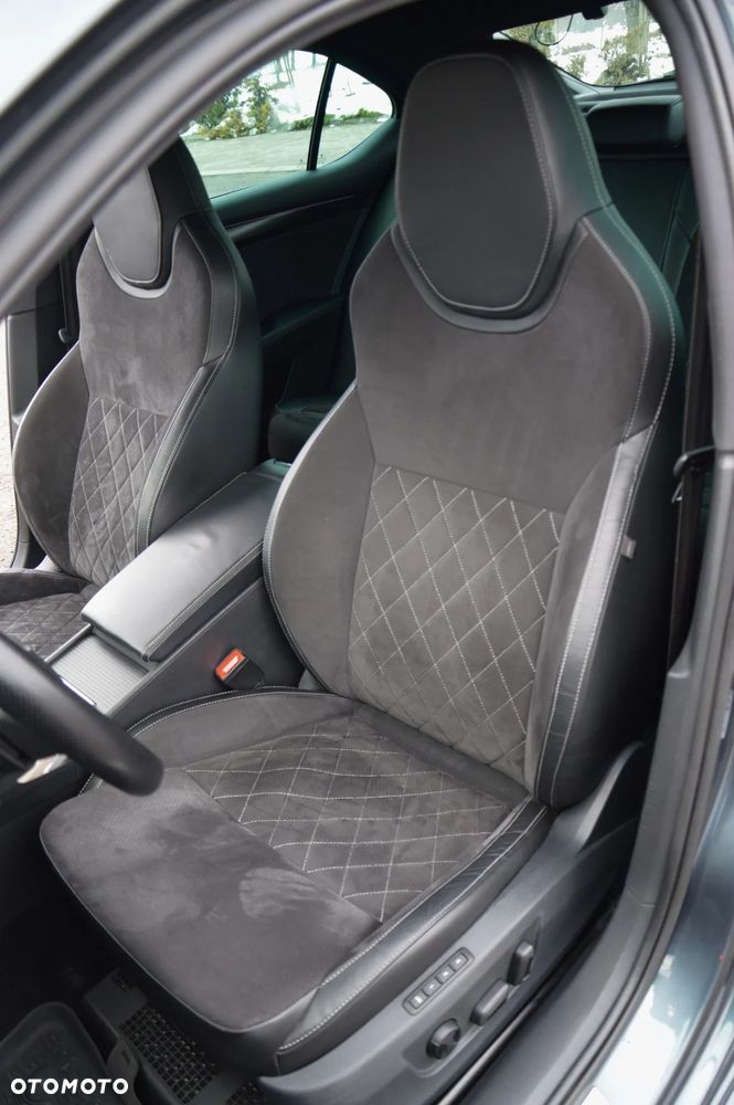 Skoda Superb 2.0 TSI 4x4 Sportline DSG - 30