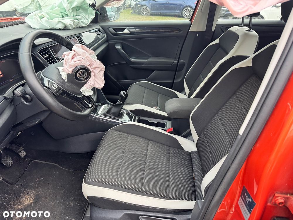Volkswagen T-Roc 1.5 TSI ACT OPF Sport - 19