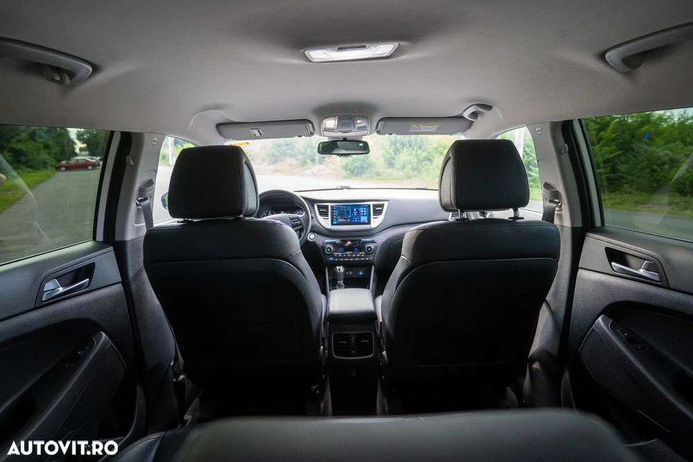 Hyundai Tucson 2.0 CRDI 4WD 6AT Luxury+ - 15