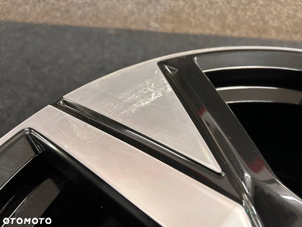 Alufelga Volvo XC40 19 cali 5x108 1szt. 32134537 - 5