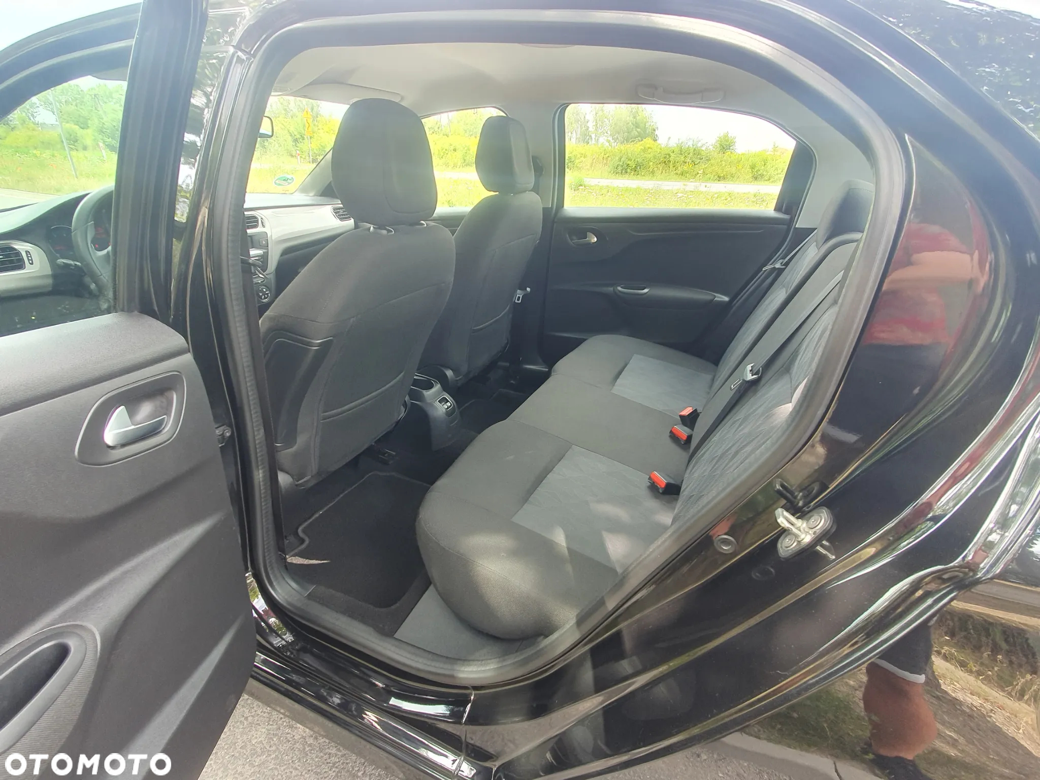 Citroën C-Elysée 1.6 BlueHDi MoreLife - 33