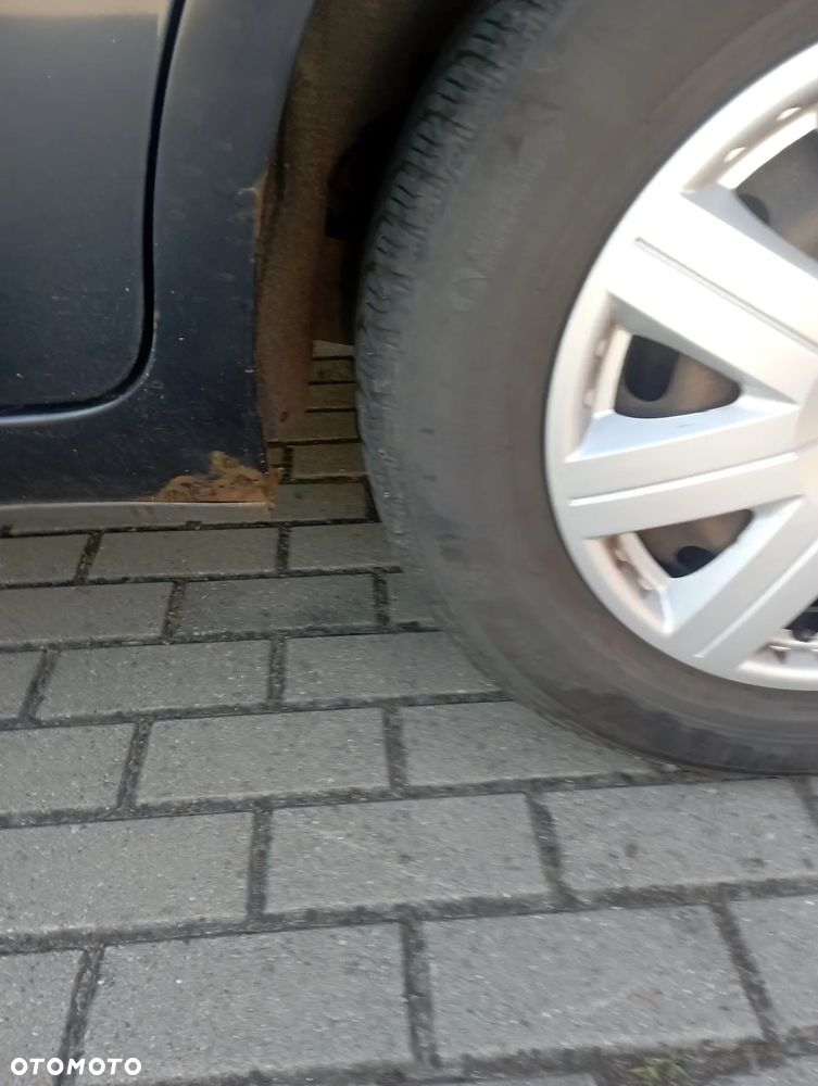 Ford Focus 1.6 16V Ambiente - 9