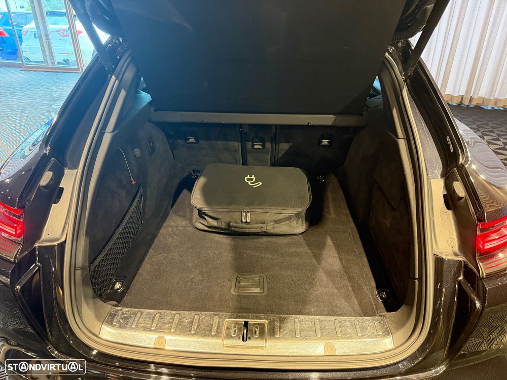 Porsche Panamera Sport Turismo 4 E-Hybrid Platinum Edition - 35