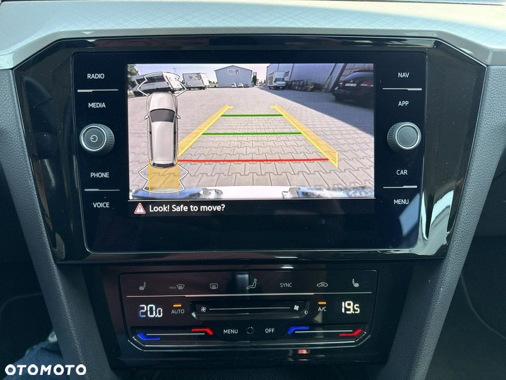 Volkswagen Passat 1.5 TSI EVO Business DSG - 27