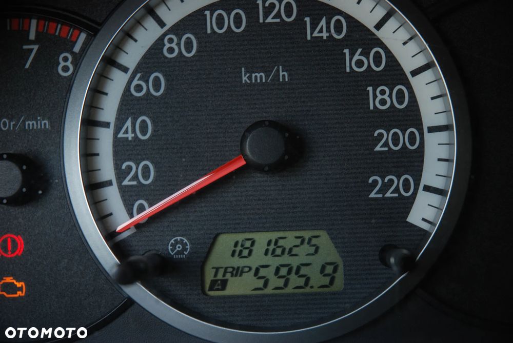 Mazda 5 1.8 Exclusive - 22