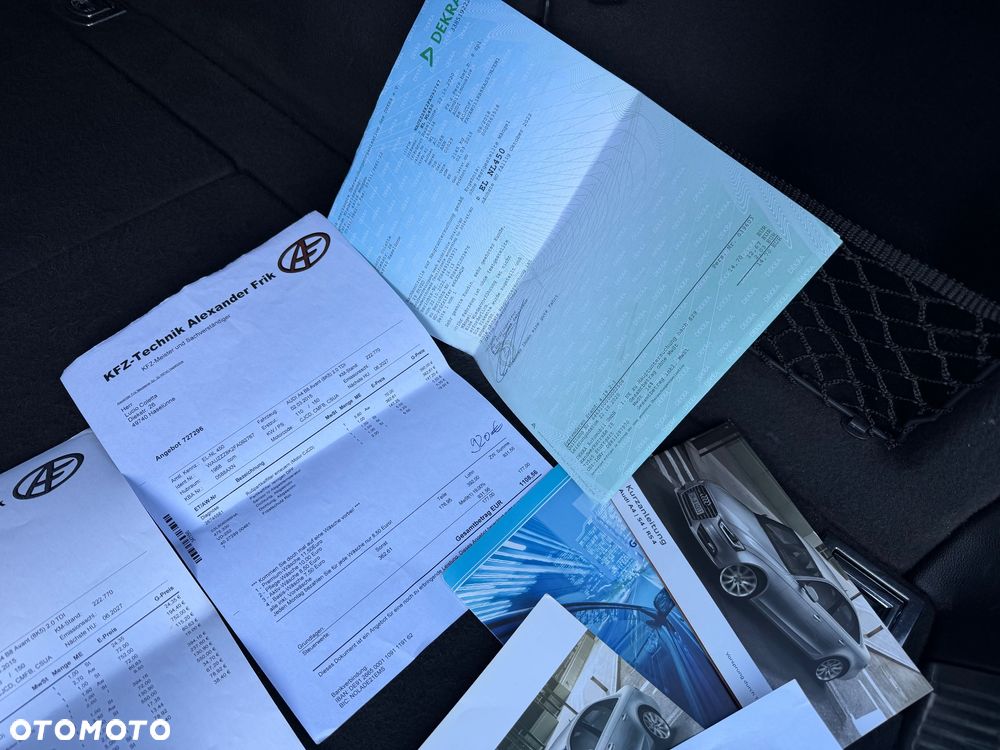 Audi A4 Avant 2.0 TDI Sport S tronic - 32