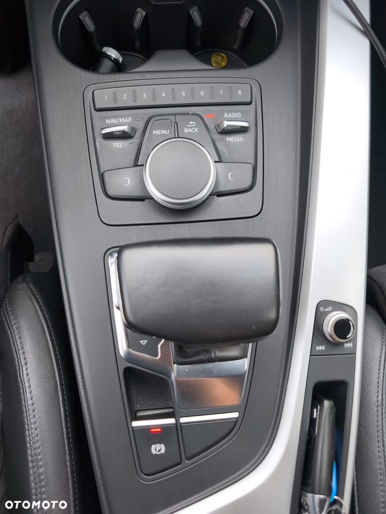 Audi A4 Allroad - 33