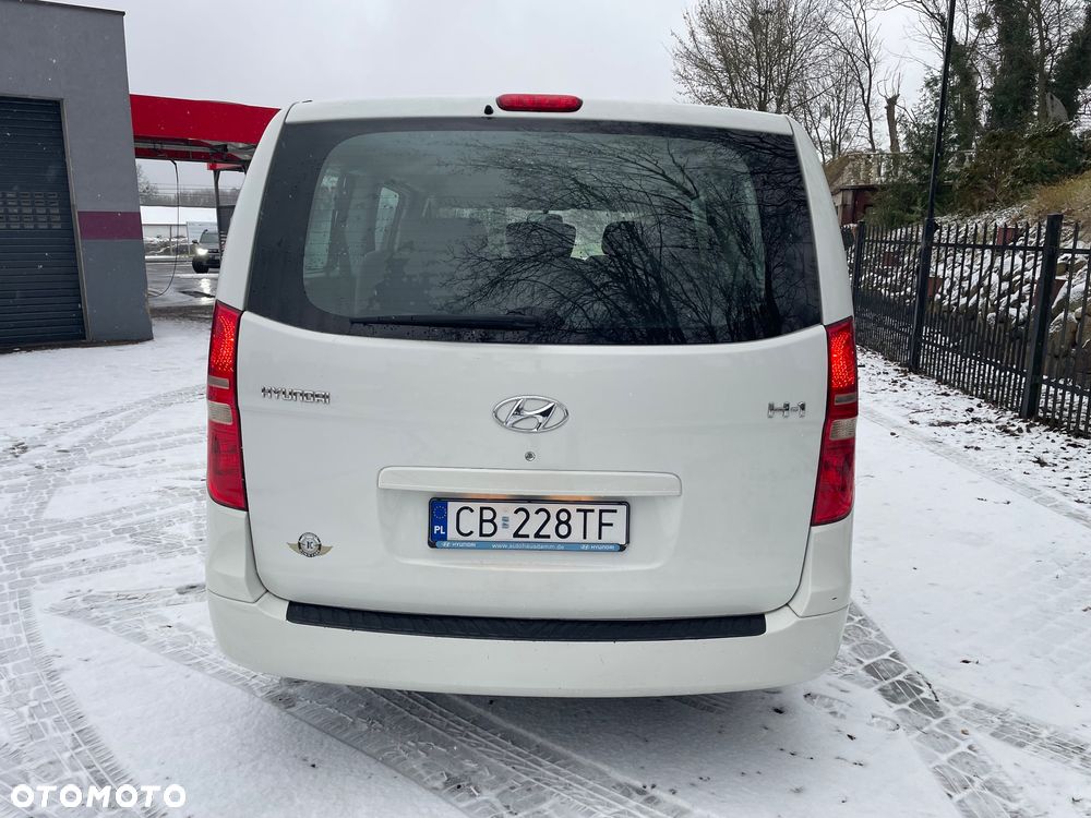 Hyundai H-1 Starex - 7