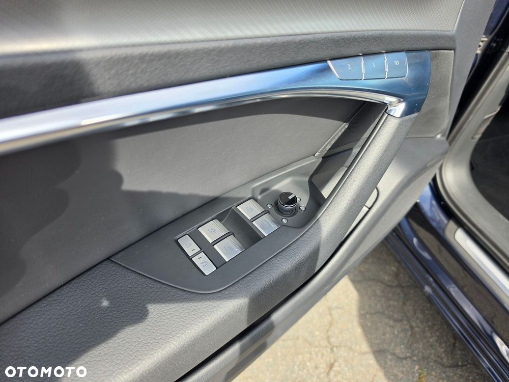 Audi A6 Avant - 20