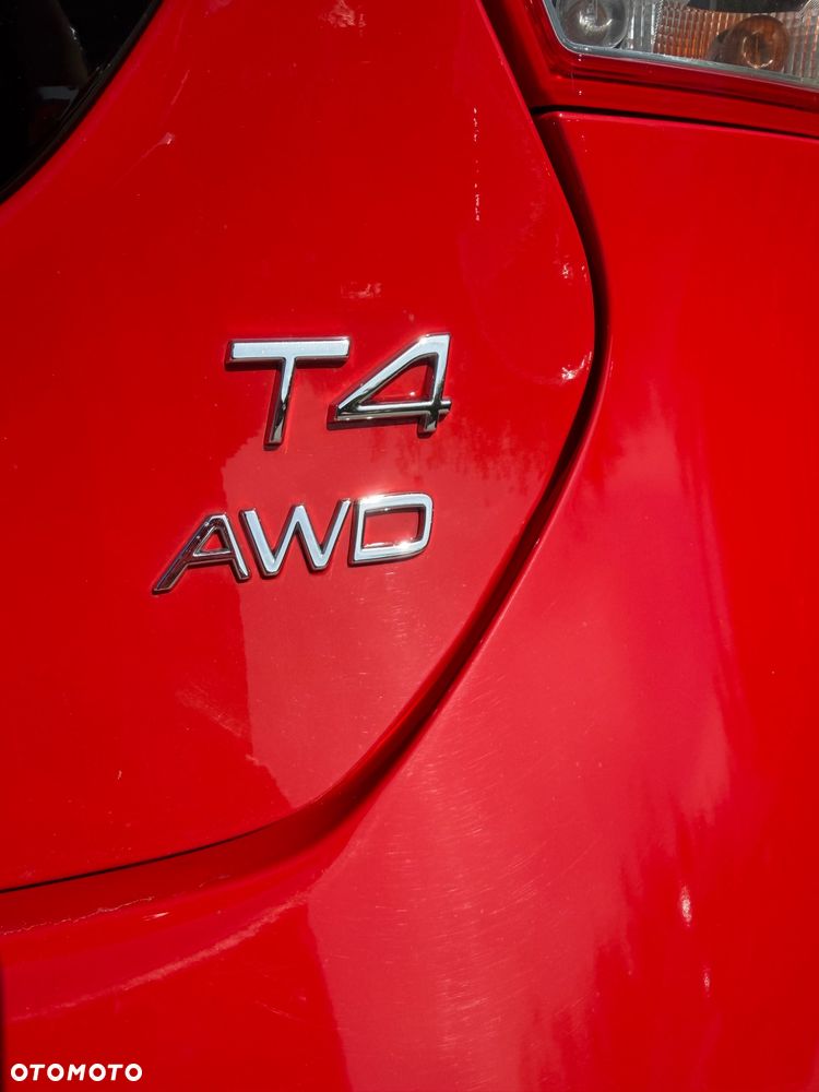 Volvo V40 Cross Country T4 AWD Ocean Race - 19