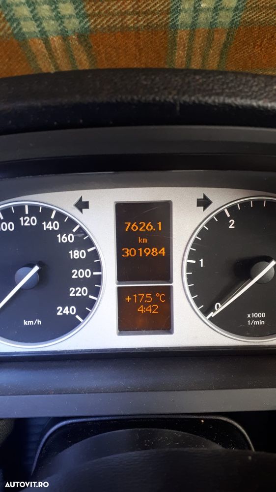 Mercedes-Benz B 180 - 4