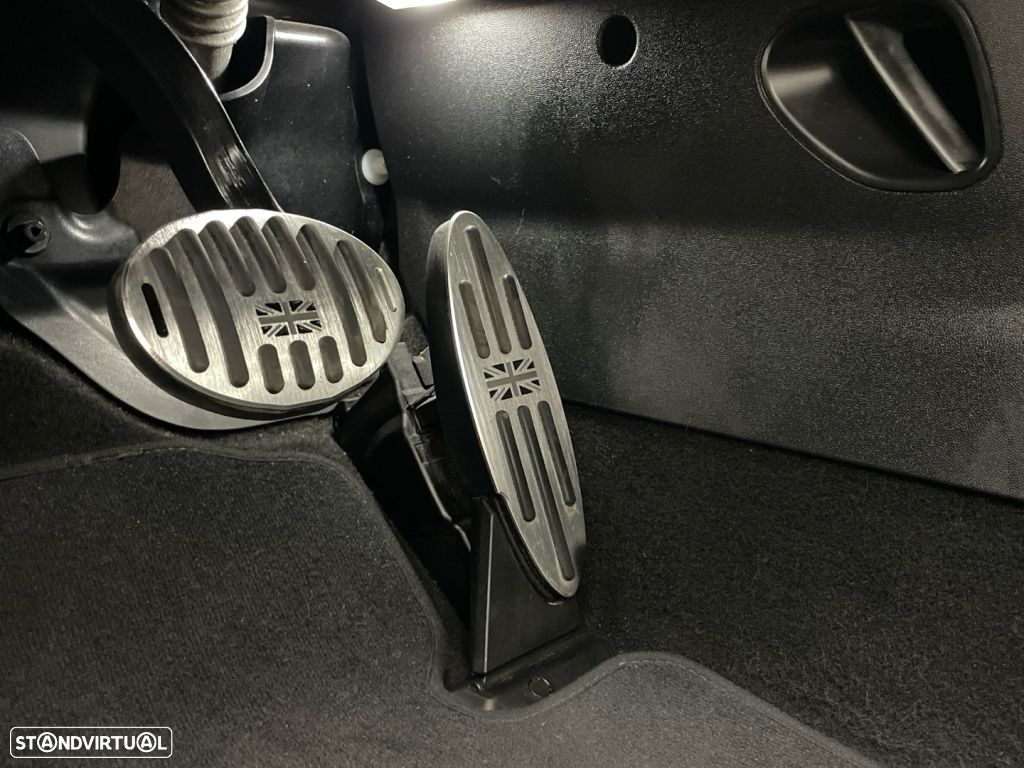 MINI 3 Portas Cooper SE - 29