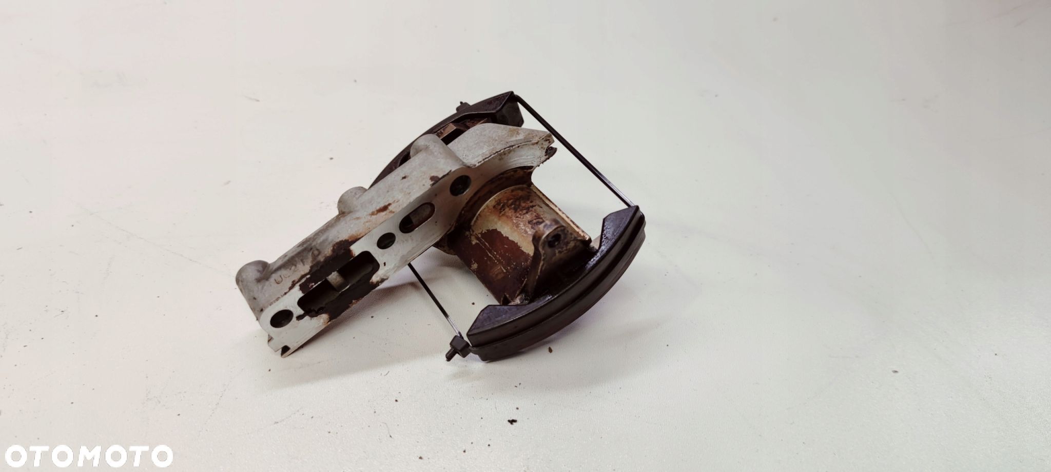 NAPINACZ ŁAŃCUCHA ROZRZĄDU AUDI VW 1.8 20V - 1