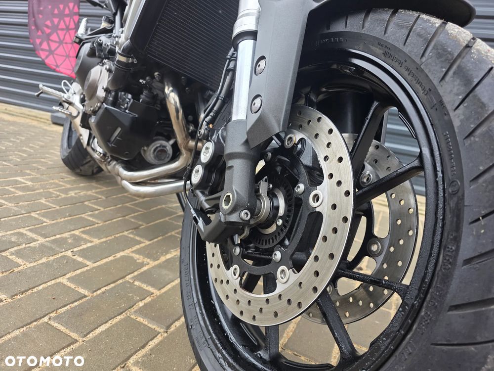 Yamaha MT - 14