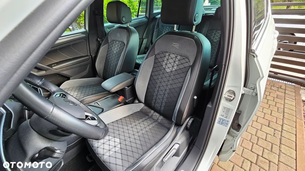 Volkswagen Tiguan - 19