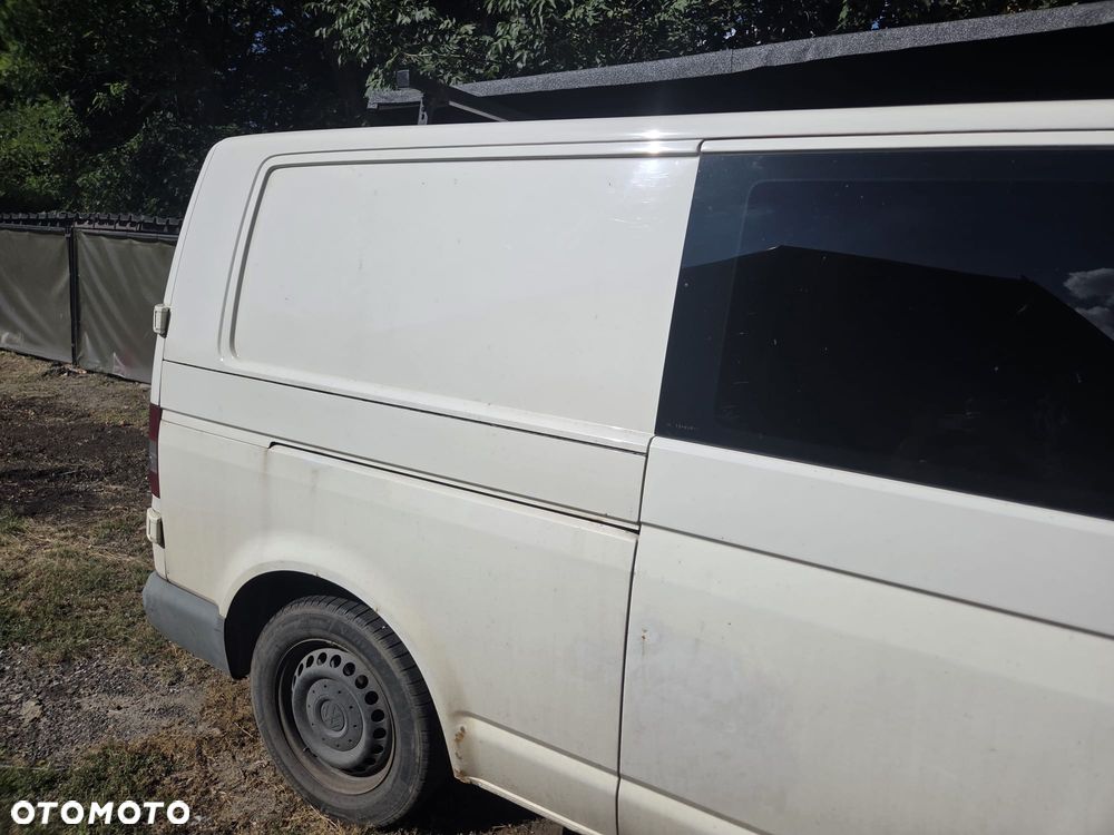 Volkswagen Transporter - 4